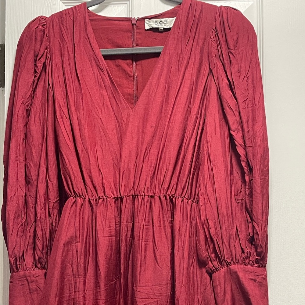 Sea red dress